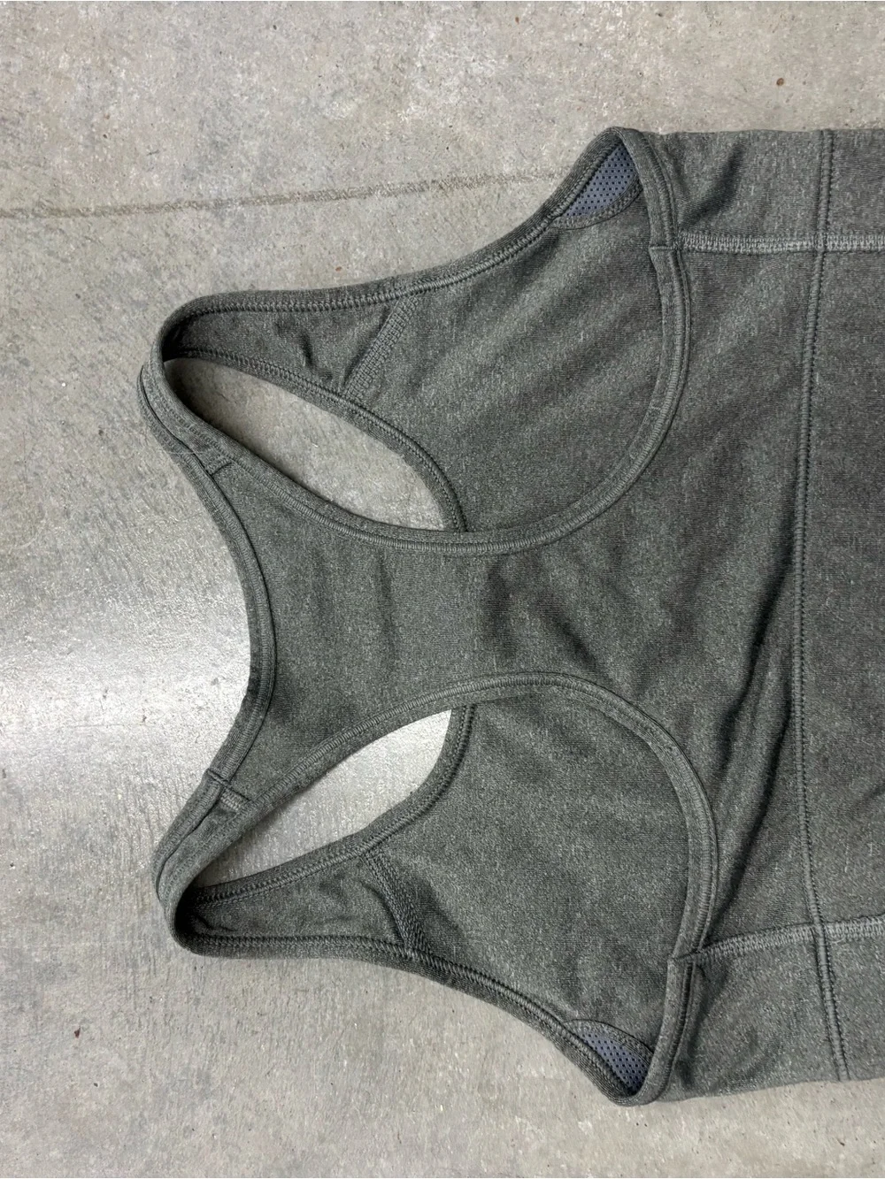 nike dri-fit gray sports bra